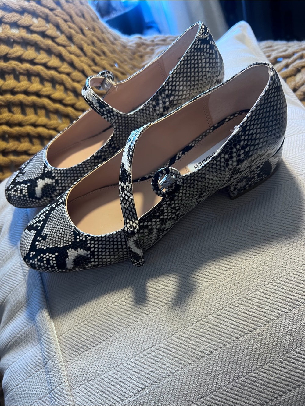 Steve Madden Black and White Snake Print Mary Jane Pumps